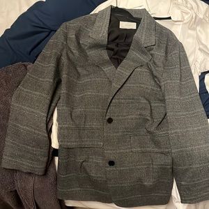 Oak and fort blazer. Super cute and barely worn (twice)